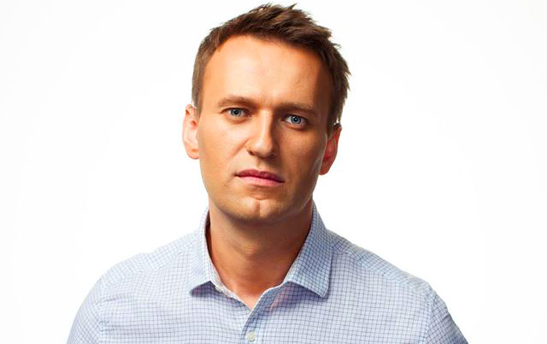 Навальный хайпанул на пенсионной реформе и улетел отдыхать в Европу