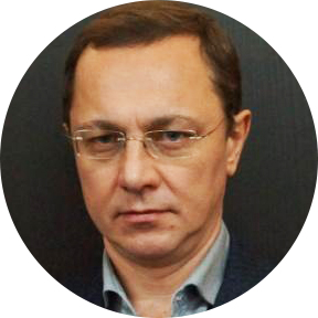 Олег Богданов