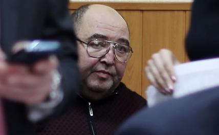На фото: экс-сенатор, глава группы фармацевтических компаний "Биотэк" Борис Шпигель, обвиняемый в даче взяток