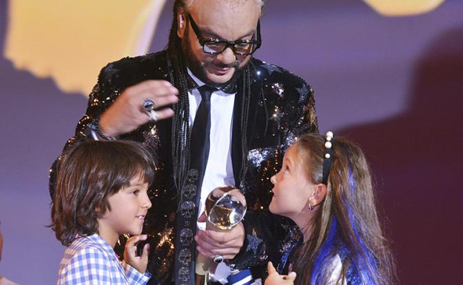 На фото: певец Филипп Киркоров,его дочь Алла-Виктория и сын Мартин