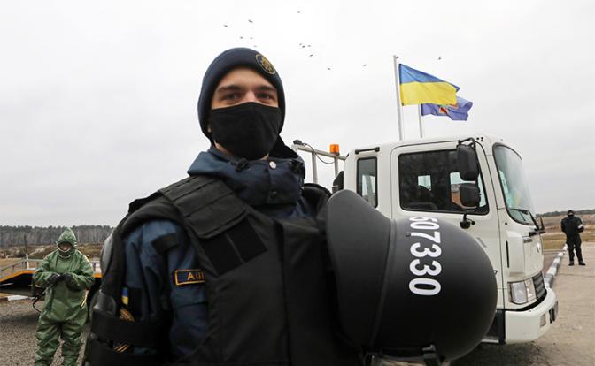 Наступление украинской армии на Донбасс: Кто рискнет отвечать за возможный "кровавый замес»?