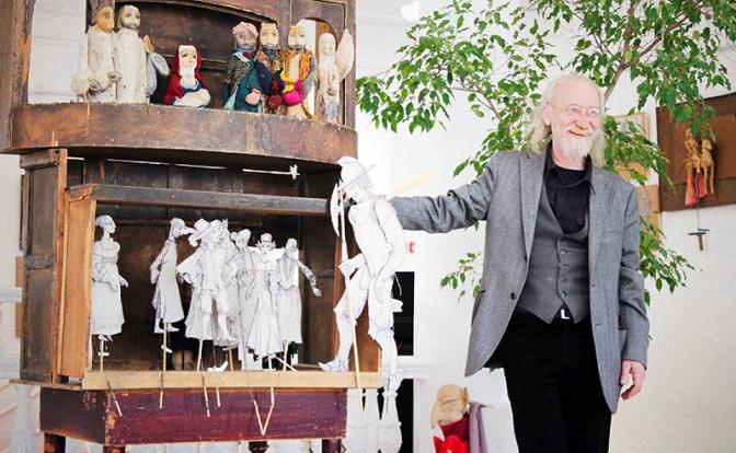 В Московском театре кукол открылась выставка художников Сергея Тараканова и Розы Гиматдиновой