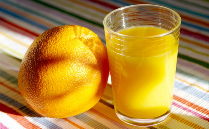 Врач рассказала об опасности цитрусов