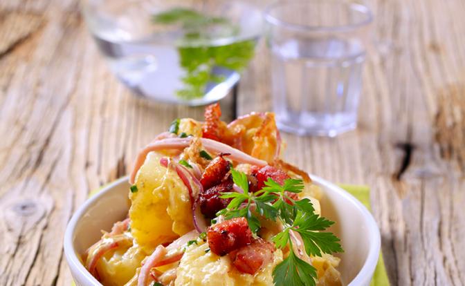 Стало известно, чем лучше запивать еду