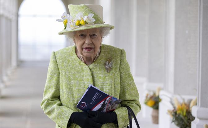 На фото: королева Елизавета II