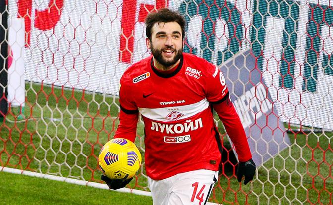 На фото: капитан московского «Спартака» Георгий Джикия