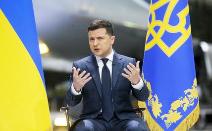 На фото: президент Украины Владимир Зеленский во время пресс-конференции по итогам двух лет пребывания в должности главы государства