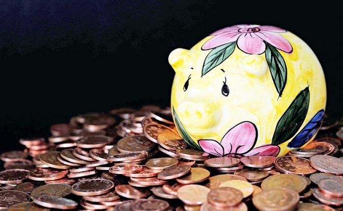 Назван способ откладывать деньги, если их нет