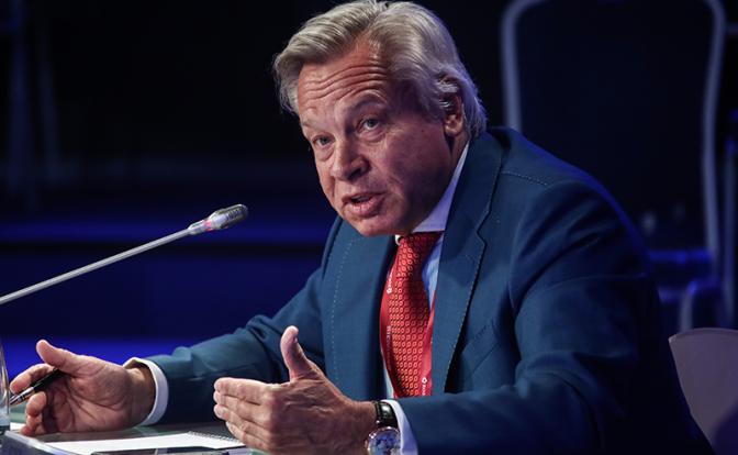 На фото: председатель Комиссии Совета Федерации по информационной политике Алексей Пушков 