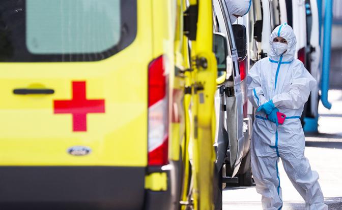 В России прогнозируют пик роста заболевших COVID-19