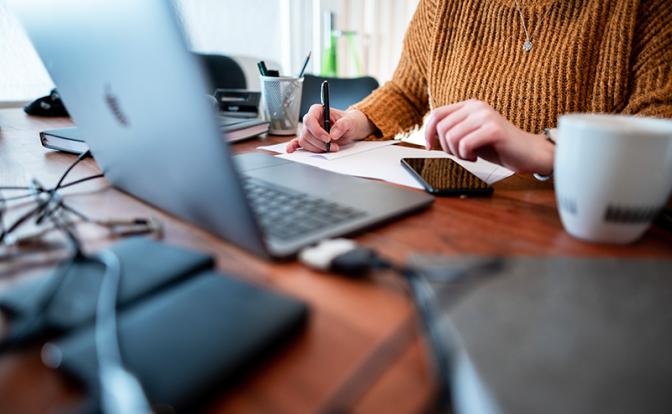 Почти треть работодателей планируют отправить сотрудников на удаленку