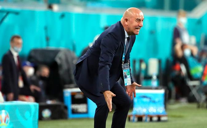 На фото: главный тренер сборной России по футболу Станислав Черчесов