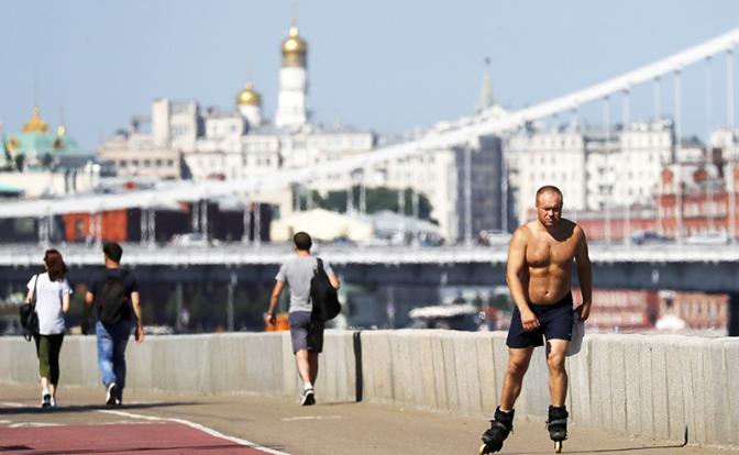 Из-за жары в Москве объявлен оранжевый уровень опасности