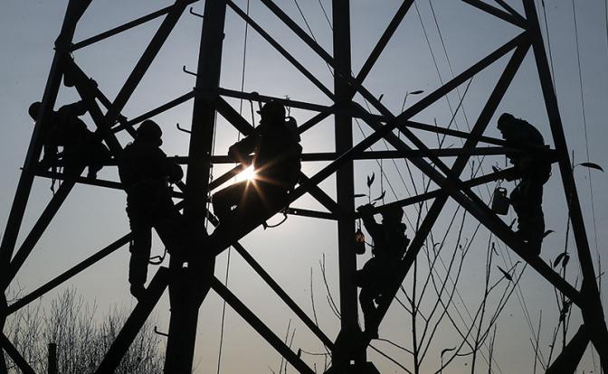 Упавшая опора ЛЭП убила семерых