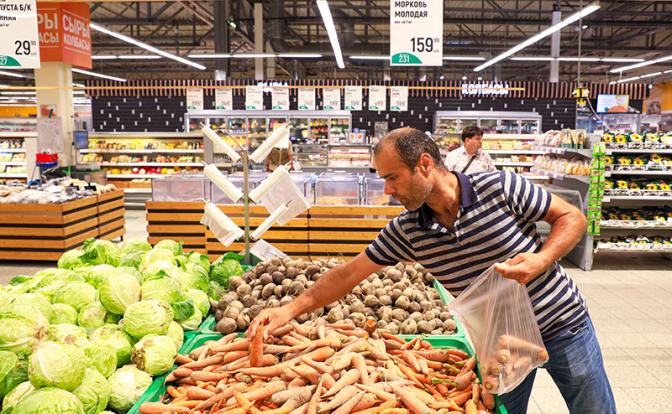 Экономист: сопротивляться росту цен бессмысленно