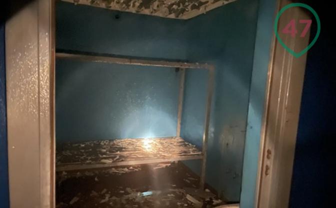Эксперты заявили, что в подпольной тюрьме в Ленинградской области никогда не было людей
