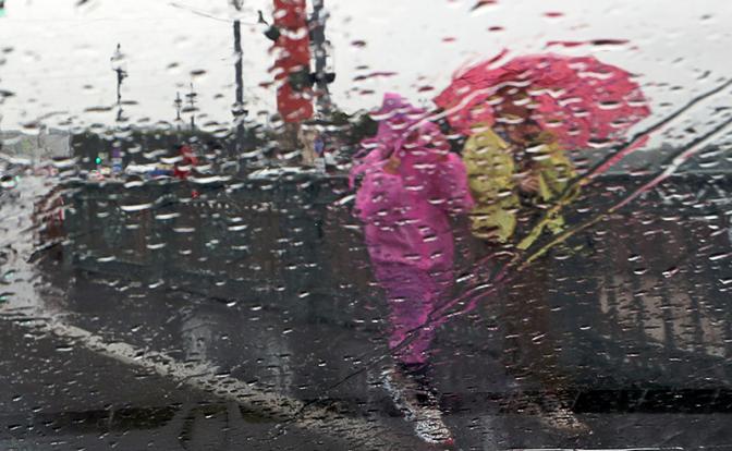 Погода: СПб ожидает грозовой таран