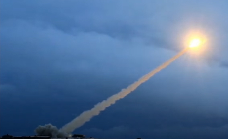 На фото: во время старта крылатой ракеты с ядерной энергетической установкой "Буревестник", 2018 год