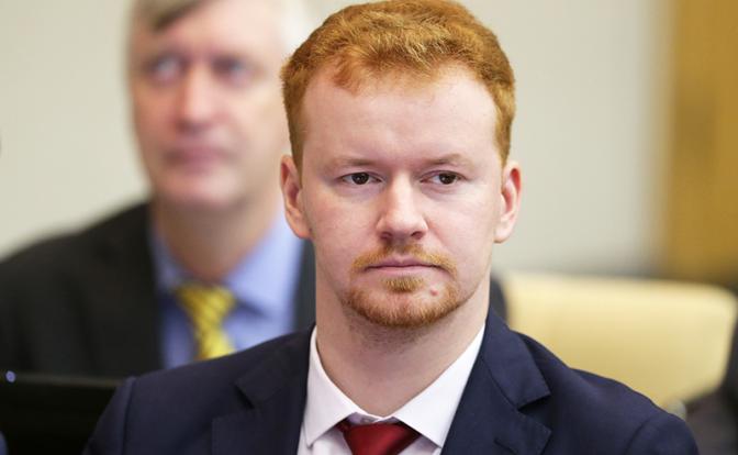 На фото: депутат Госдумы от КПРФ Денис Парфенов