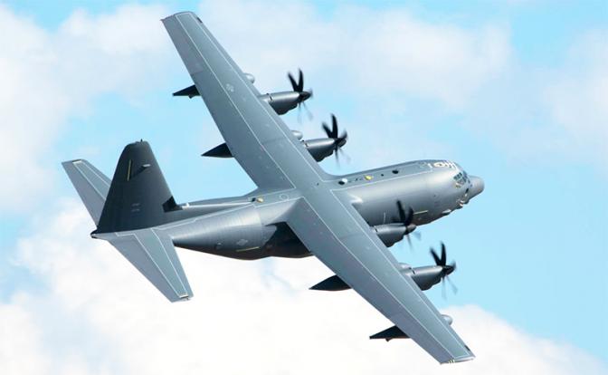 На фото: MC-130J Commando II