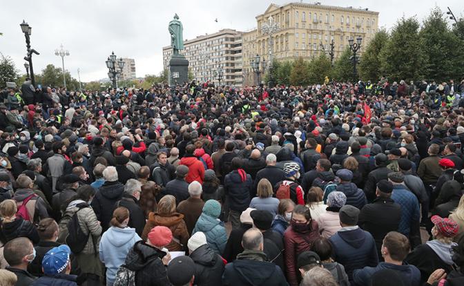 Звуковая атака на Пушкинской площади - Статьи - Политика - Свободная Пресса
