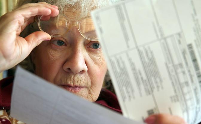 Три вечные беды России - дураки, дороги и ЖКХ. Опять квартплату поднимут?