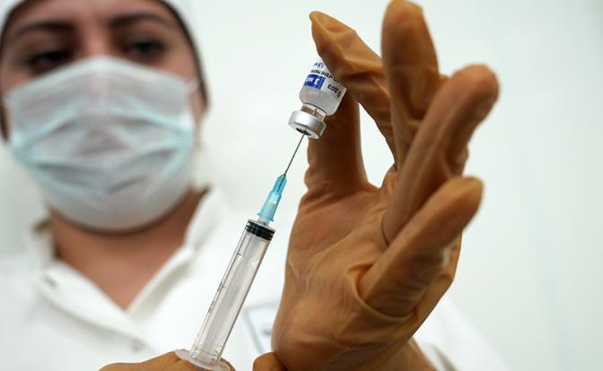 В Кремле разочарованы темпами вакцинации россиян от коронавируса