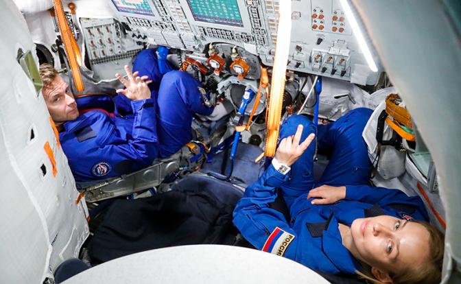 На фото: актриса Юлия Пересильд и режиссер Клим Шипенко