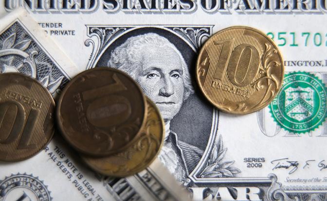 Названы угрозы для курса рубля до конца года