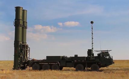 На фото: новейшая зенитная ракетная система (ЗРС) С-500.
