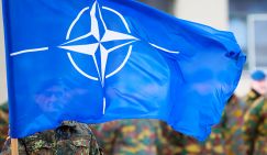 НАТО переходит в психическую атаку