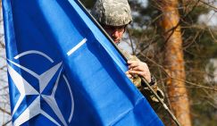 Лавров показал НАТО воздушно-морской кулак