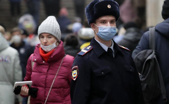 Бестолковость: Кремль и близкие к «особе императора» фигуранты не знают, как бороться с COVID-19