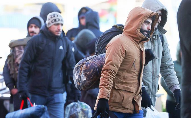 На фото: мигранты в Минске