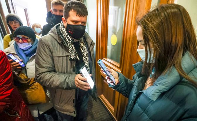 Кара за отсутствие QR-кода: Дальше только штраф и тюрьма?
