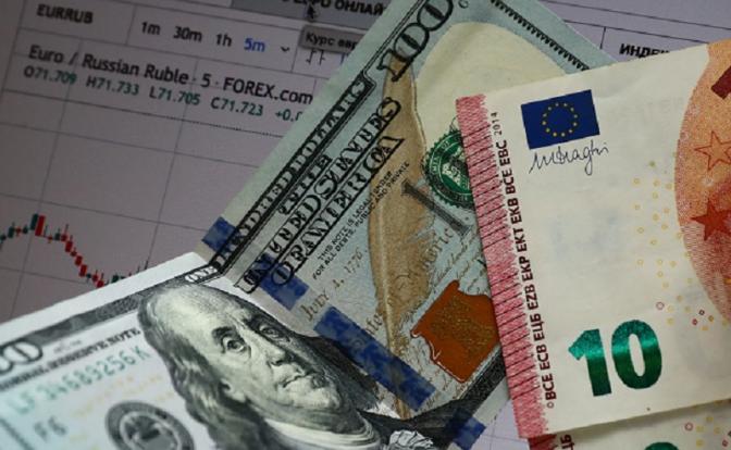 Эксперт назвал лучший курс для покупки доллара