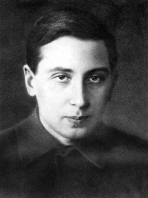 На фото: советский физик и изобретатель Олег Лосев