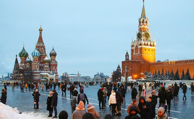 Итоги счастья-2021: Дед Мороз задумался, кому из нас подарки под ёлочку готовить