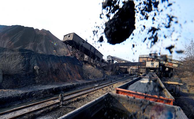 Украина осталась без угля из Казахстана: министр винит Россию