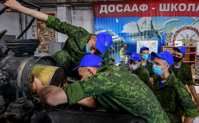 В ДОСААФ к труду не готовы, к обороне — тоже