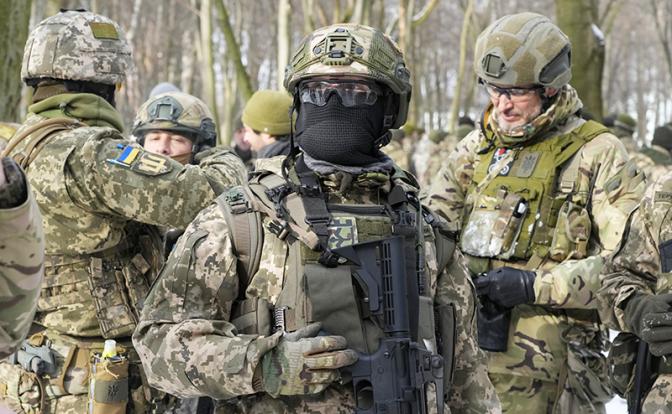 "В Харькове российских танкистов ждут не хлеб и соль, а новая Чечня"