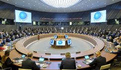 «Переговоры «на равных» бывают только между равными»