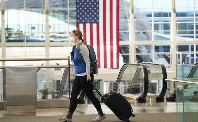 В США в срочном порядке отметили пять тысяч авиарейсов