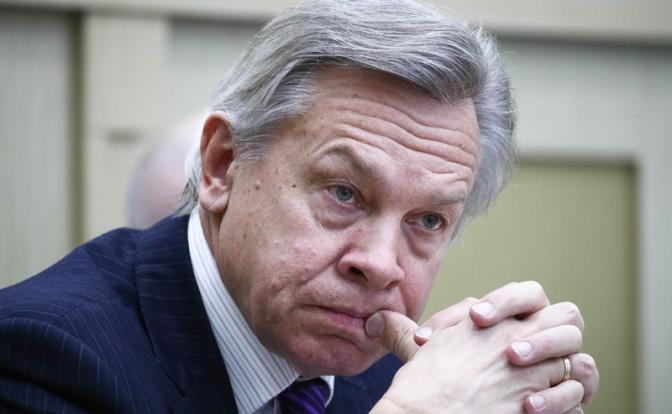 На фото: председатель комиссии Совета Федерации РФ по информационной политике и взаимодействию со средствами массовой информации Алексей Пушков.