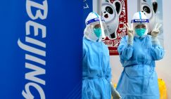 Пекин-2022: На Олимпиаде первые скандалы из-за тестов - но не на допинг, а на коронавирус