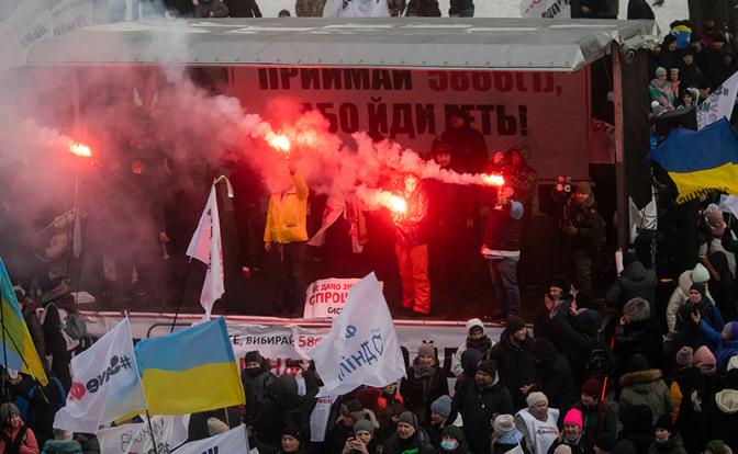 Пусть Украина гордо догнивает…