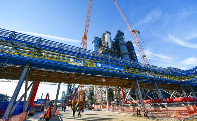 "Газпром": Отдать долги или объявить себя банкротом?