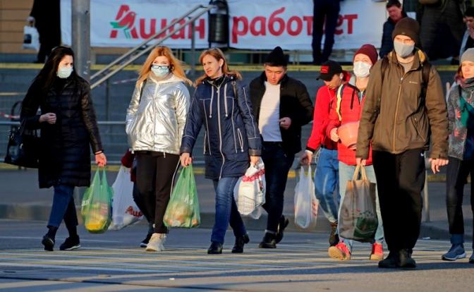 «Ашан» и «Шанель» передумали уходить с рынка РФ