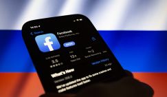 Facebook открыл личико, бросив в бой против русских солдат сотни тысяч "хомячков"