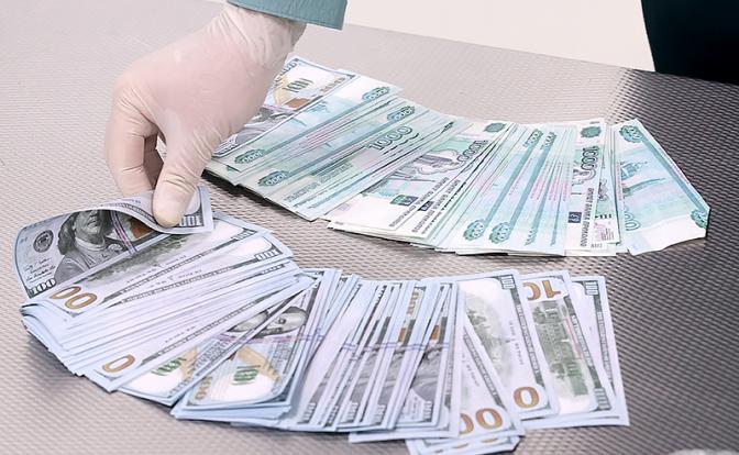 Что будет с «русским долларом» после запрета Байдена?